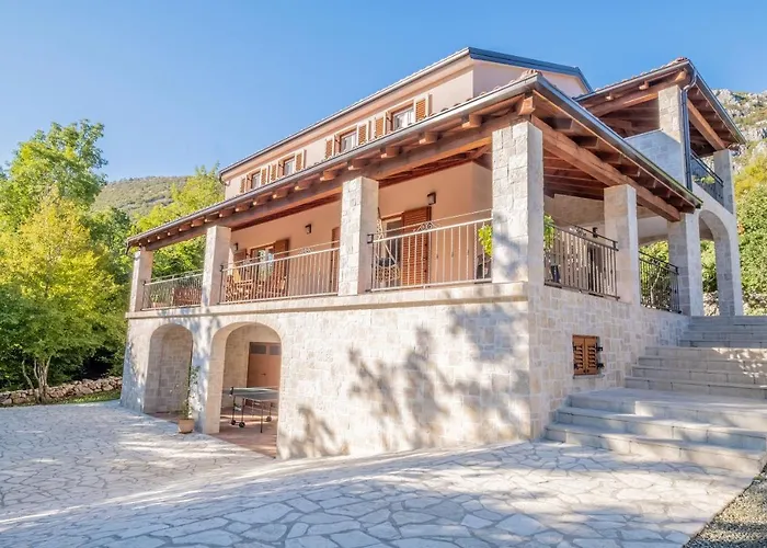Villa Aria Vallis
